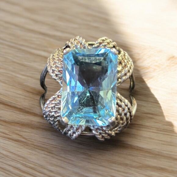 Sterling Silver Topaz Ring - Picture 1 of 3